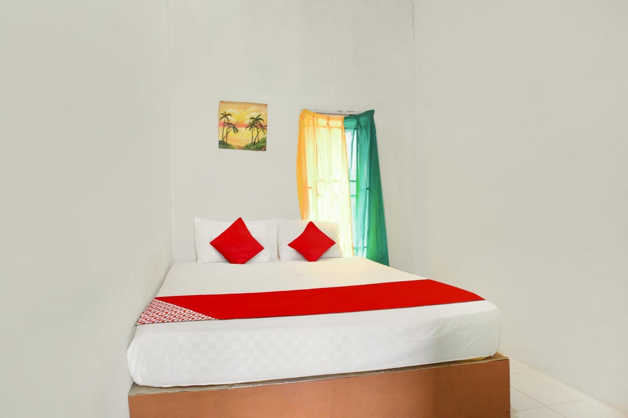Hotel Oyo 91051 Ratu 354 Pontianak